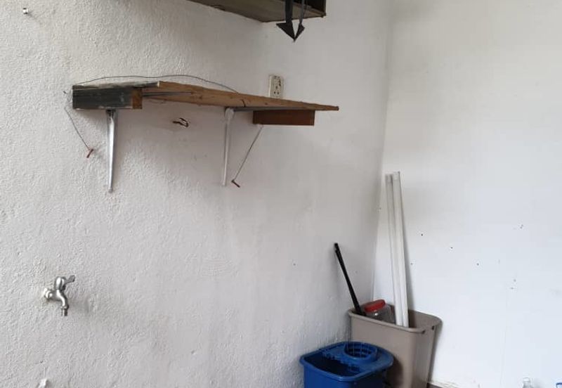 Pangsapuri Akasia, Bandar Botanic