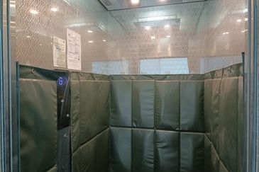 Taman berjaya park factory for rent 