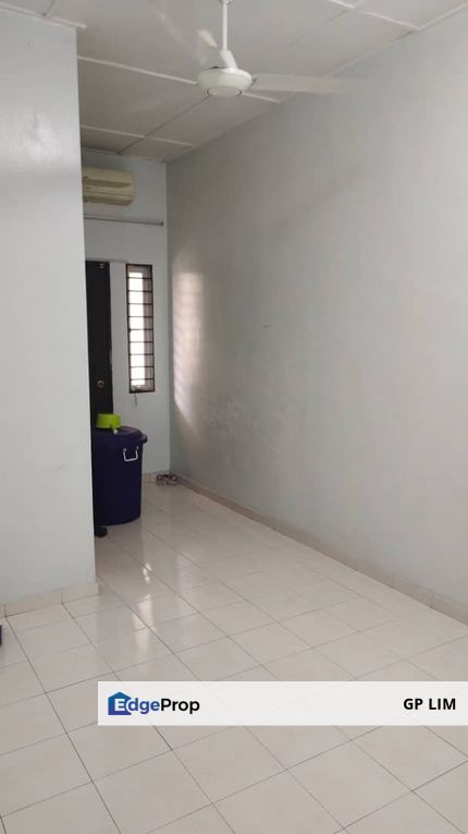 Bandar bukit tinggi 2 vanesa , Selangor, Klang