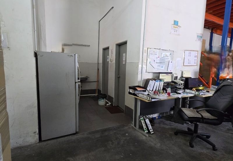 Tiong Nam Industrial Park @ Seksyen 51