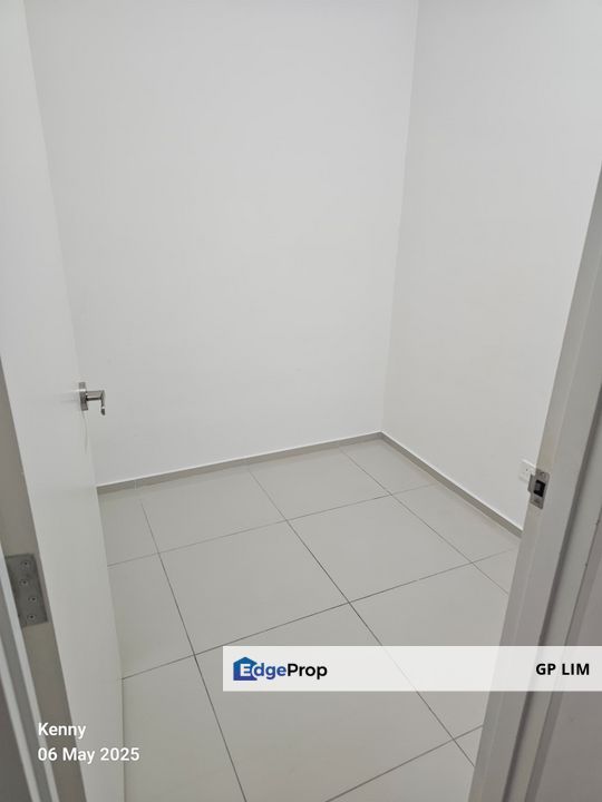 Gravit 8 apt, Selangor, Klang