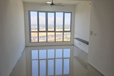 Gravit8 @ Klang South