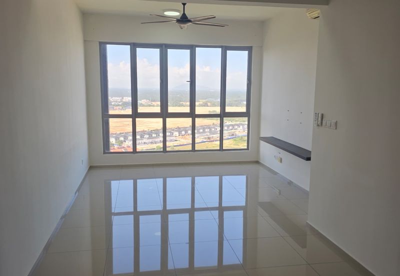 Gravit8 @ Klang South