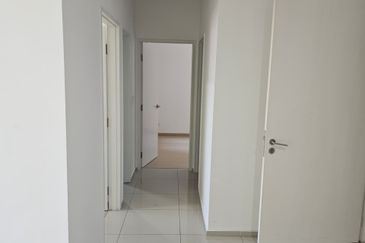 Gravit8 @ Klang South