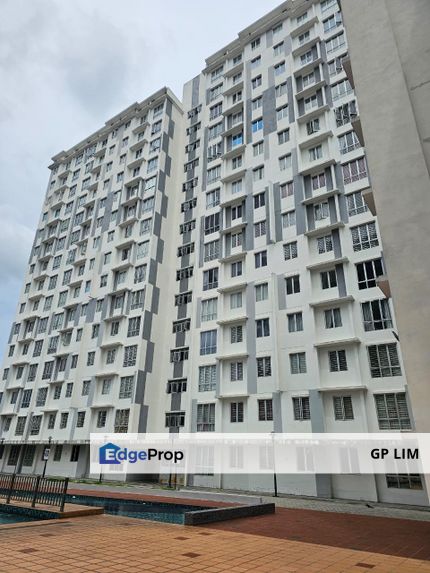 Bukit tinggi Trifolis apt for sale , Selangor, Klang