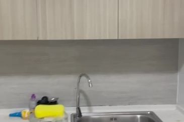 Gravit8 @ Klang South