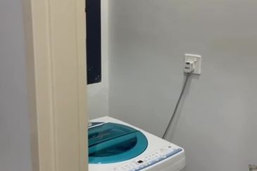 Gravit8 @ Klang South