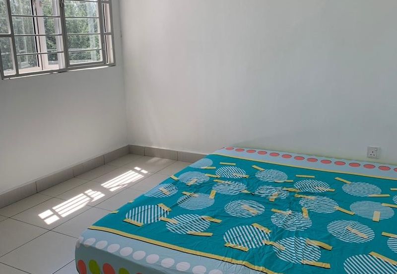 Pangsapuri Akasia, Bandar Botanic