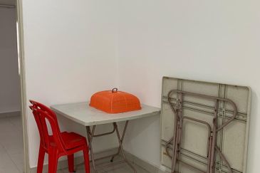 Pangsapuri Akasia, Bandar Botanic