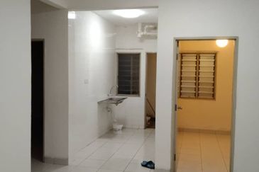 Pangsapuri Akasia, Bandar Botanic