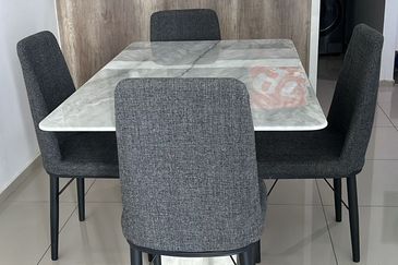 Gravit8 @ Klang South