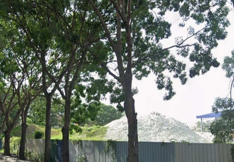 West Port, Pulau Indah