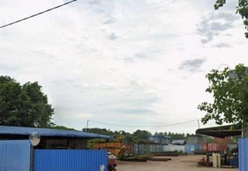 West Port, Pulau Indah