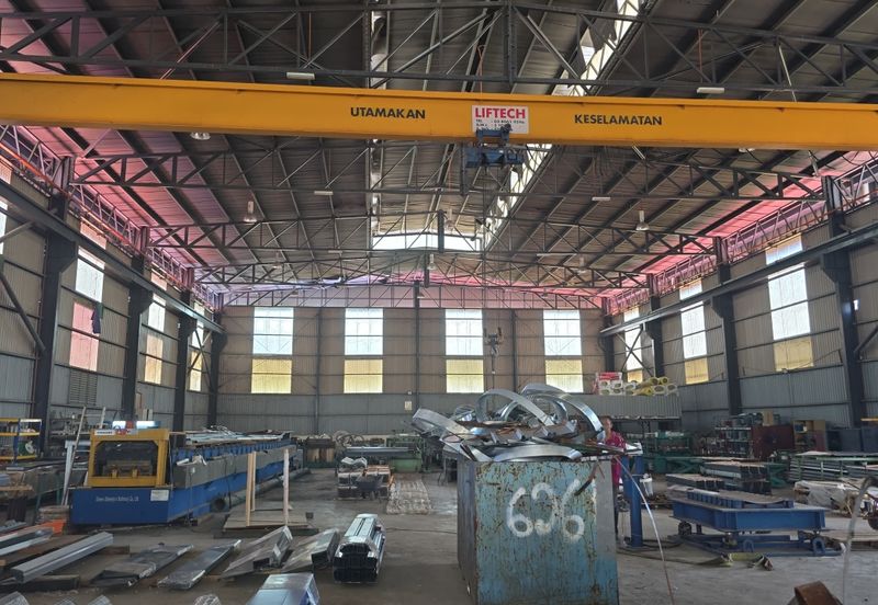 West Port, Pulau Indah