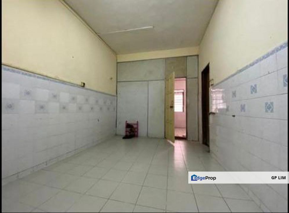 Taman Bayu Perdana 2sty house for sale, Selangor, Klang