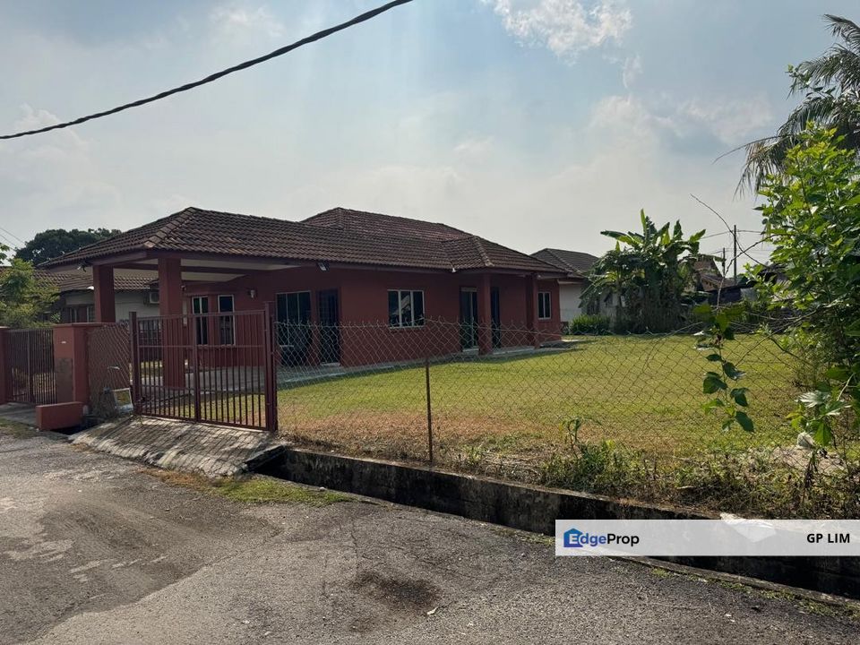 Sijangkang Taman riveria perdana Bglow house for sale, Selangor, Klang