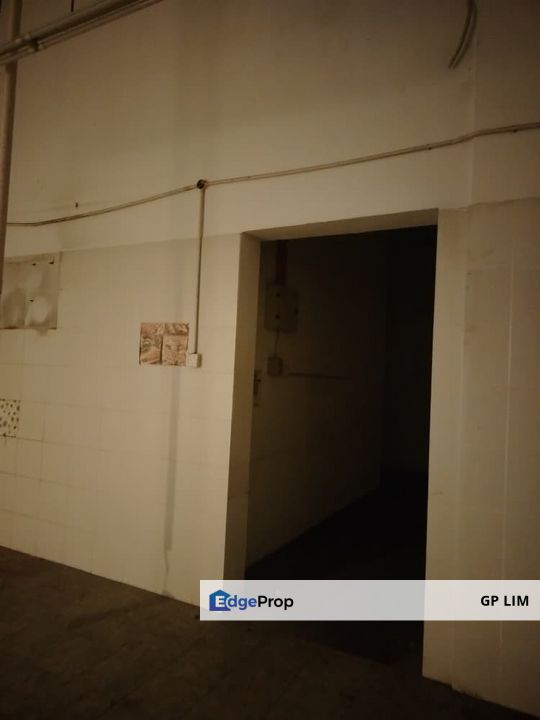 Bukit tinggi landmark shop for rent, Selangor, Klang