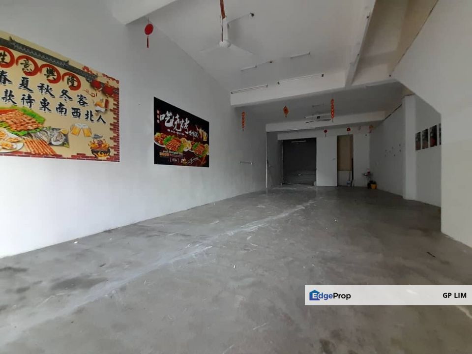 Bayu tinggi shop for sale, Selangor, Klang