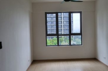 Gravit8 @ Klang South