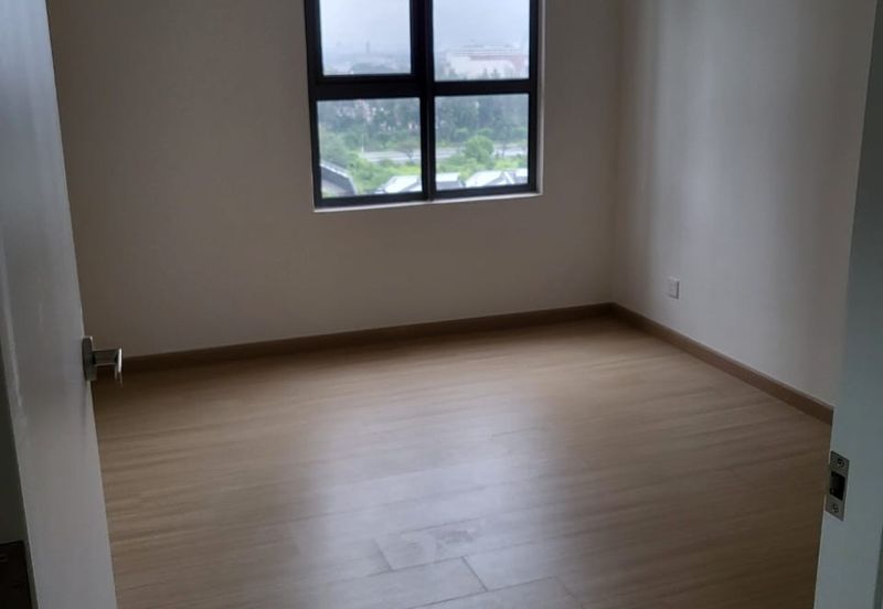 Gravit8 @ Klang South