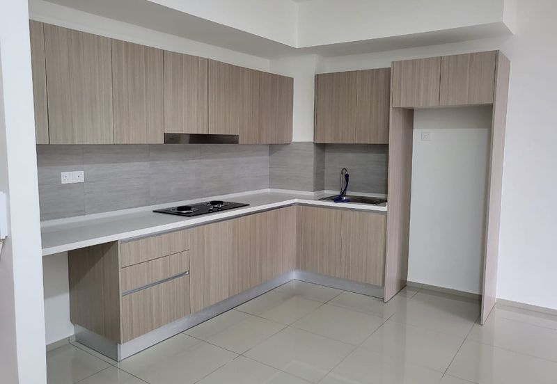 Gravit8 @ Klang South