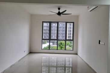 Gravit8 @ Klang South