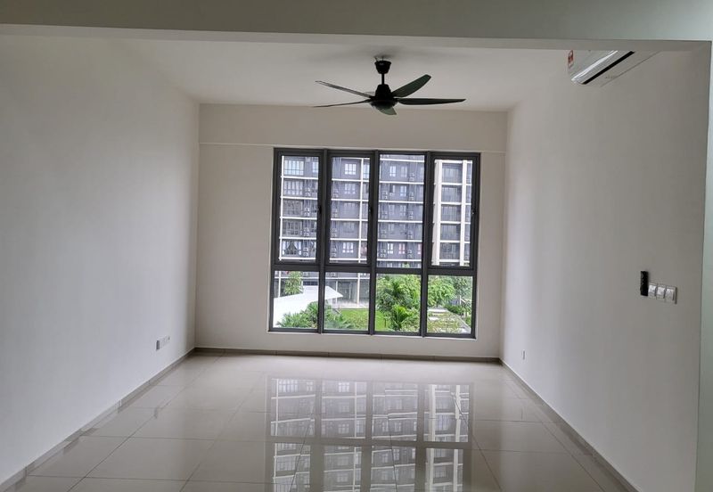 Gravit8 @ Klang South