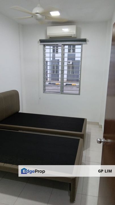 Bandar parkland orchis Apt , Selangor, Klang