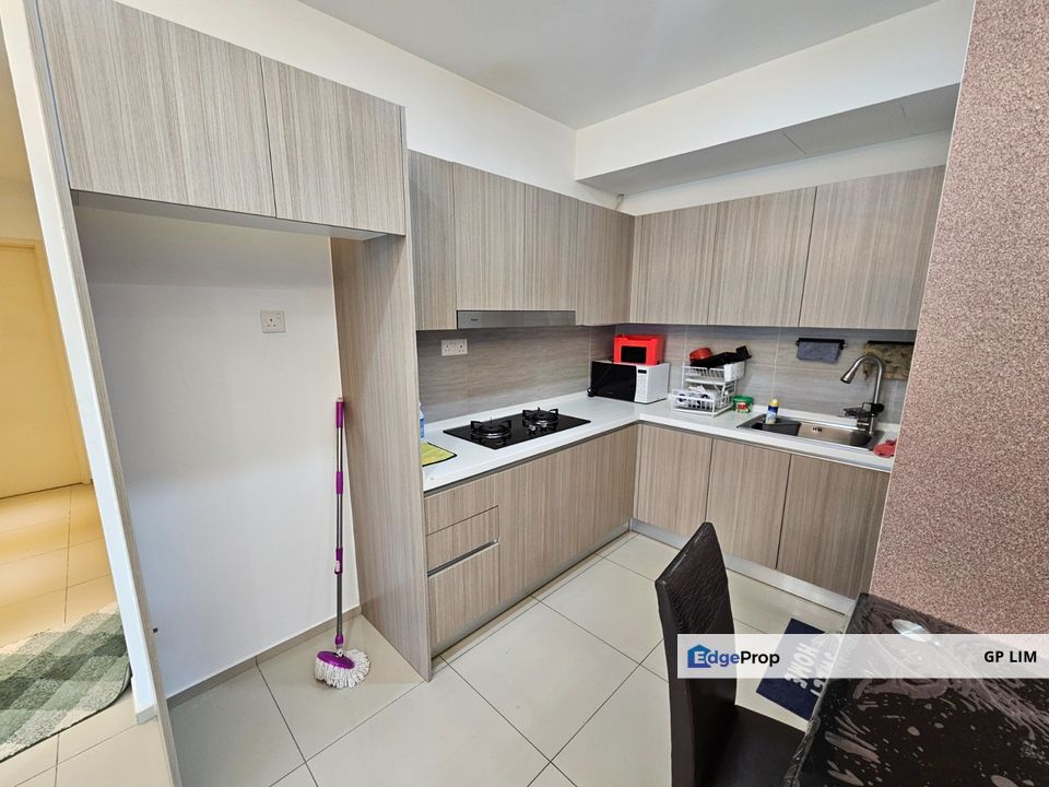 Gravit 8 condo, Selangor, Klang