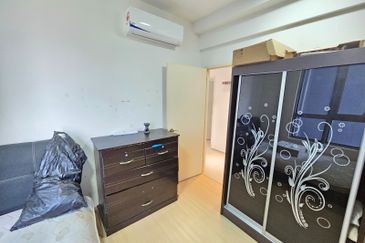 Gravit8 @ Klang South