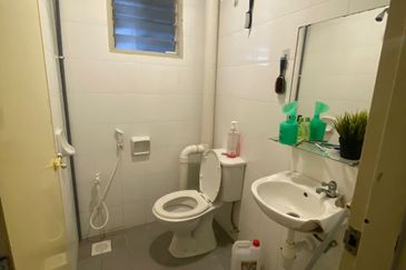 Pangsapuri Akasia, Bandar Botanic