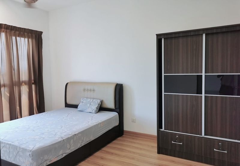 Ambang botanic Gm remia apt