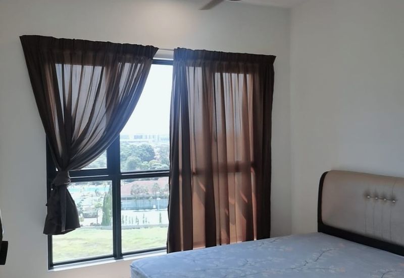 Ambang botanic Gm remia apt