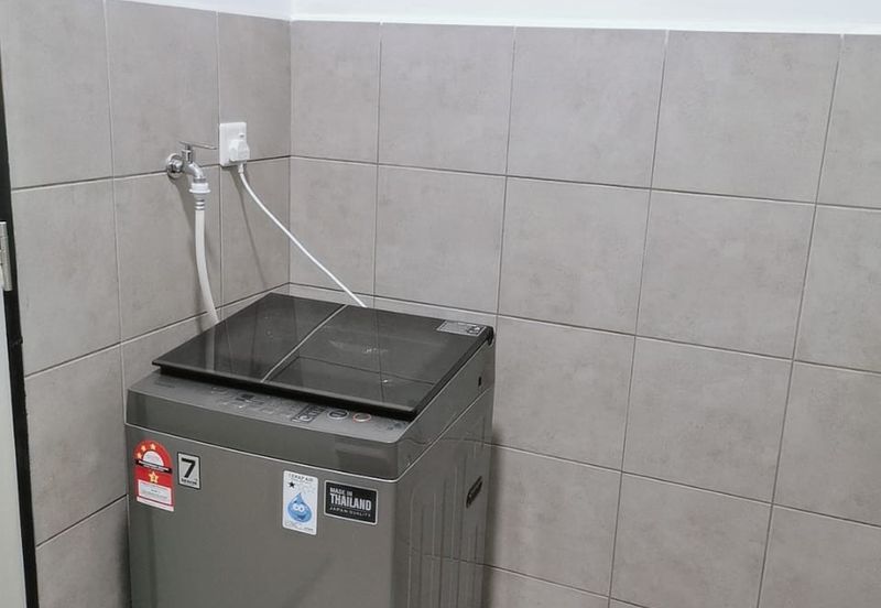 Ambang botanic Gm remia apt