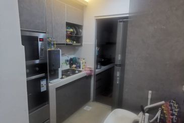 Asteria Apartment @ Bandar ParkLand