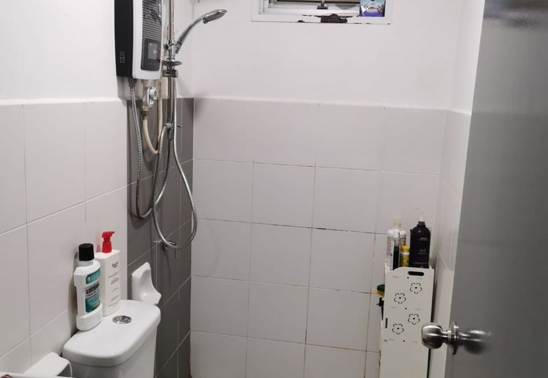 Asteria Apartment @ Bandar ParkLand