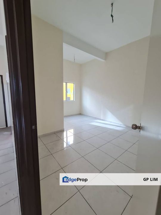 Taman bandar klang jalan goh hock huat 2story house, Selangor, Klang