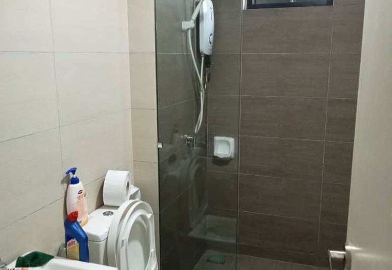 Gravit8 @ Klang South