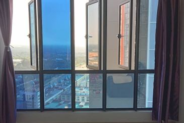 Gravit8 @ Klang South