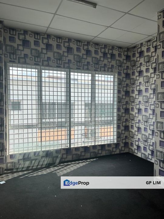 Bandar parkland shop for rent, Selangor, Klang