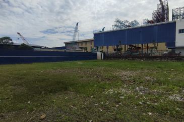 Jalan Bukit Kemuning