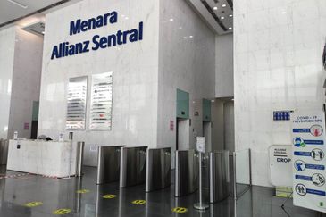 Menara Allianz Sentral