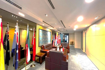 Menara HLX (formerly Menara HLA)