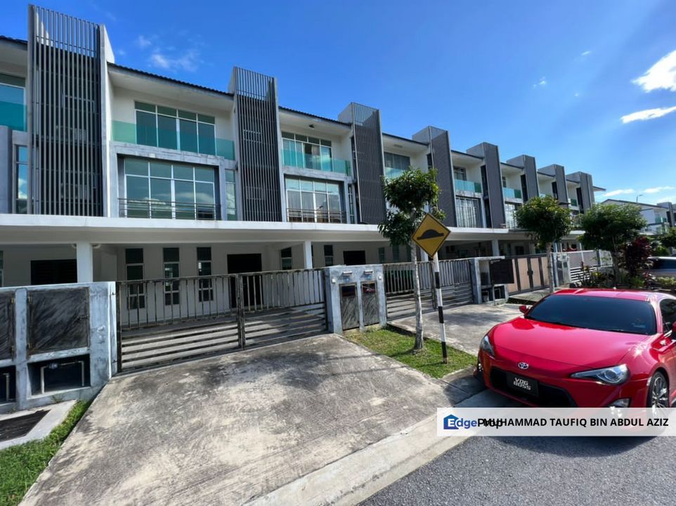 BRAND NEW 3 Storey Terrace @ Bangi Avenue, Bangi, Selangor, Bangi