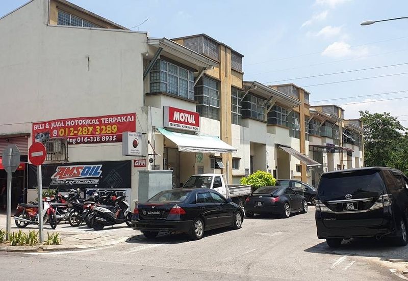 SERVICE INDUSTRY PRECINCT 14