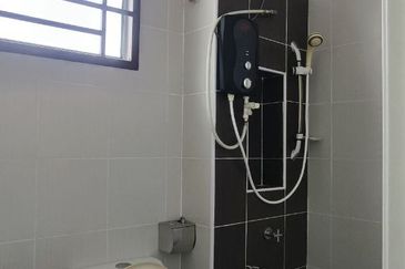 Austin Residence @Taman Mount Austin