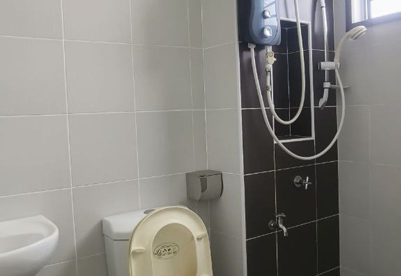 Austin Residence @Taman Mount Austin