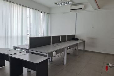 For Rent 1.5 Storey Factory @ Kawasan Perindustrian Maju Jaya, Skudai 