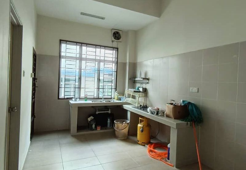 Austin Residence @Taman Mount Austin