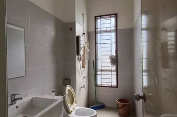 Austin Residence @Taman Mount Austin